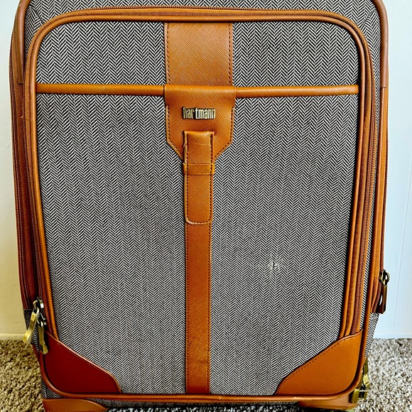 Hartmann Bags Hartmann Luxe Ii Carry On Rolling Luggage Poshmark